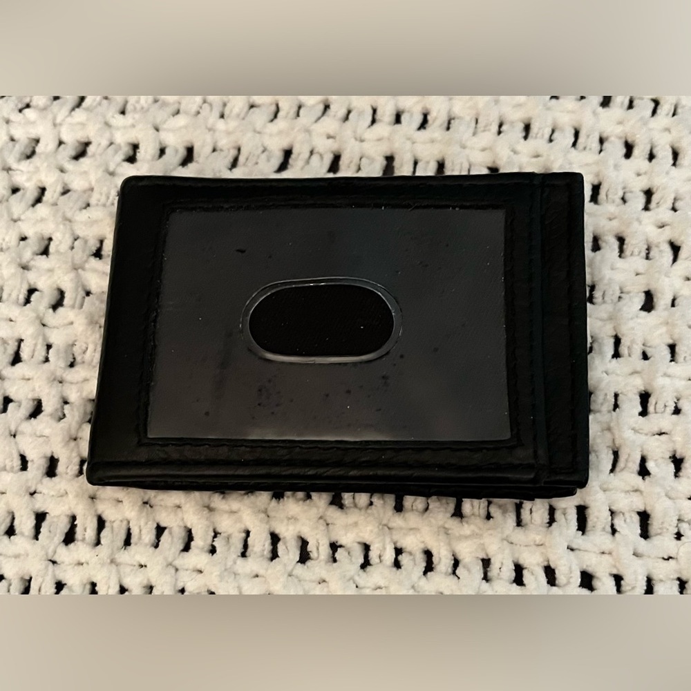 Unisex Black Leather Money Holder w/Card Slots, ID Window, Magnetic Close, RFID